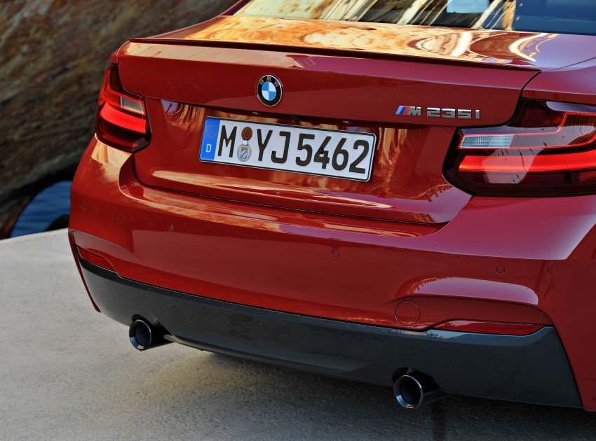 New BMW 2 Series Coupe and M235i unveiled in full 206454