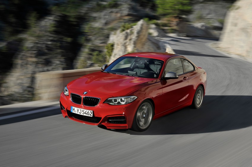 New BMW 2 Series Coupe and M235i unveiled in full 206467