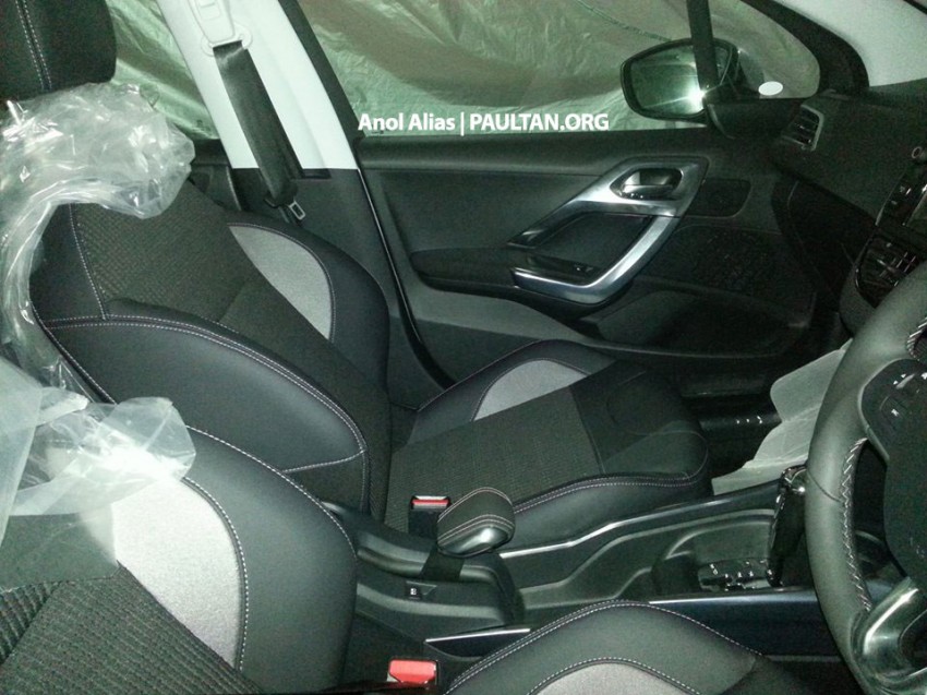 SPYSHOTS: Peugeot 2008 crossover spotted at JPJ 203102