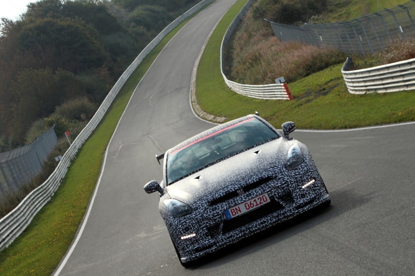 Nissan GT-R Nismo debuts – 600 hp, 7:08 ‘Ring time 211726