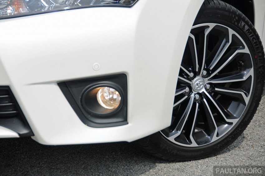 DRIVEN: 2014 Toyota Corolla Altis 2.0V on local roads 222482