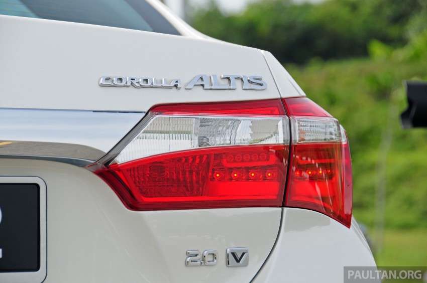 DRIVEN: 2014 Toyota Corolla Altis 2.0V on local roads 222498