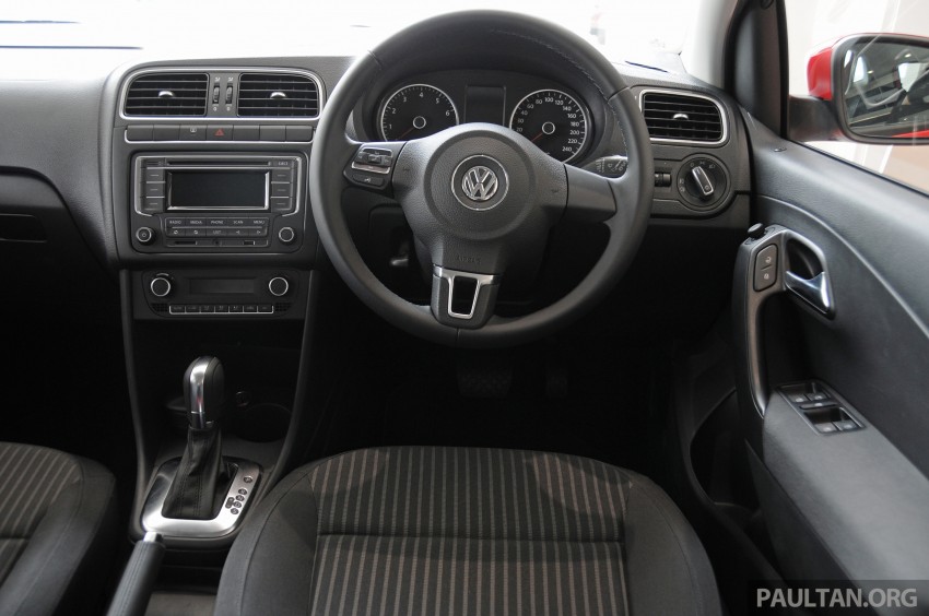 GALLERY: Showroom pics of the CKD VW Polo Hatch 224500