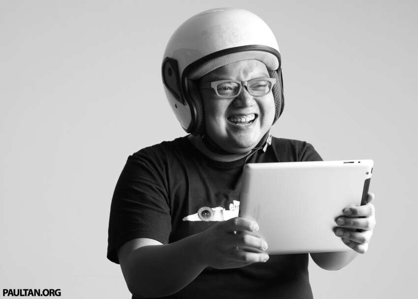 Gentlemen, start your PlayStations! 224561