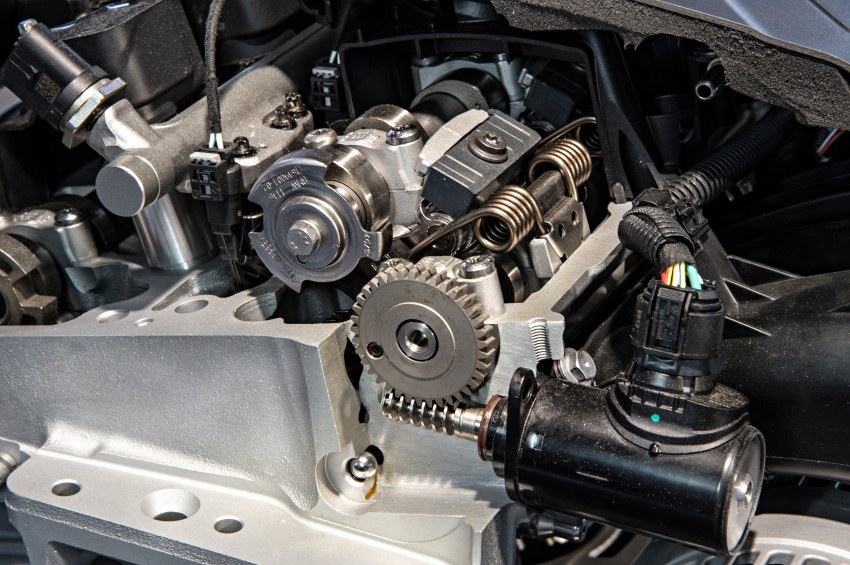 BMW’s new B48 2.0 litre four-cylinder TwinPower Turbo engine to produce up to 255 hp and 400 Nm 230480