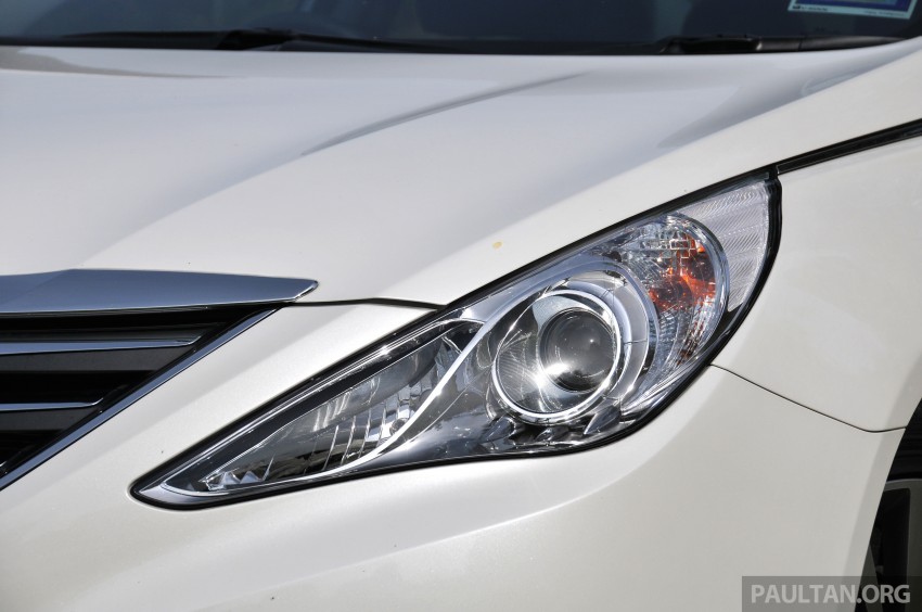 2015 Hyundai Sonata shows its new face in leaked pix 235166