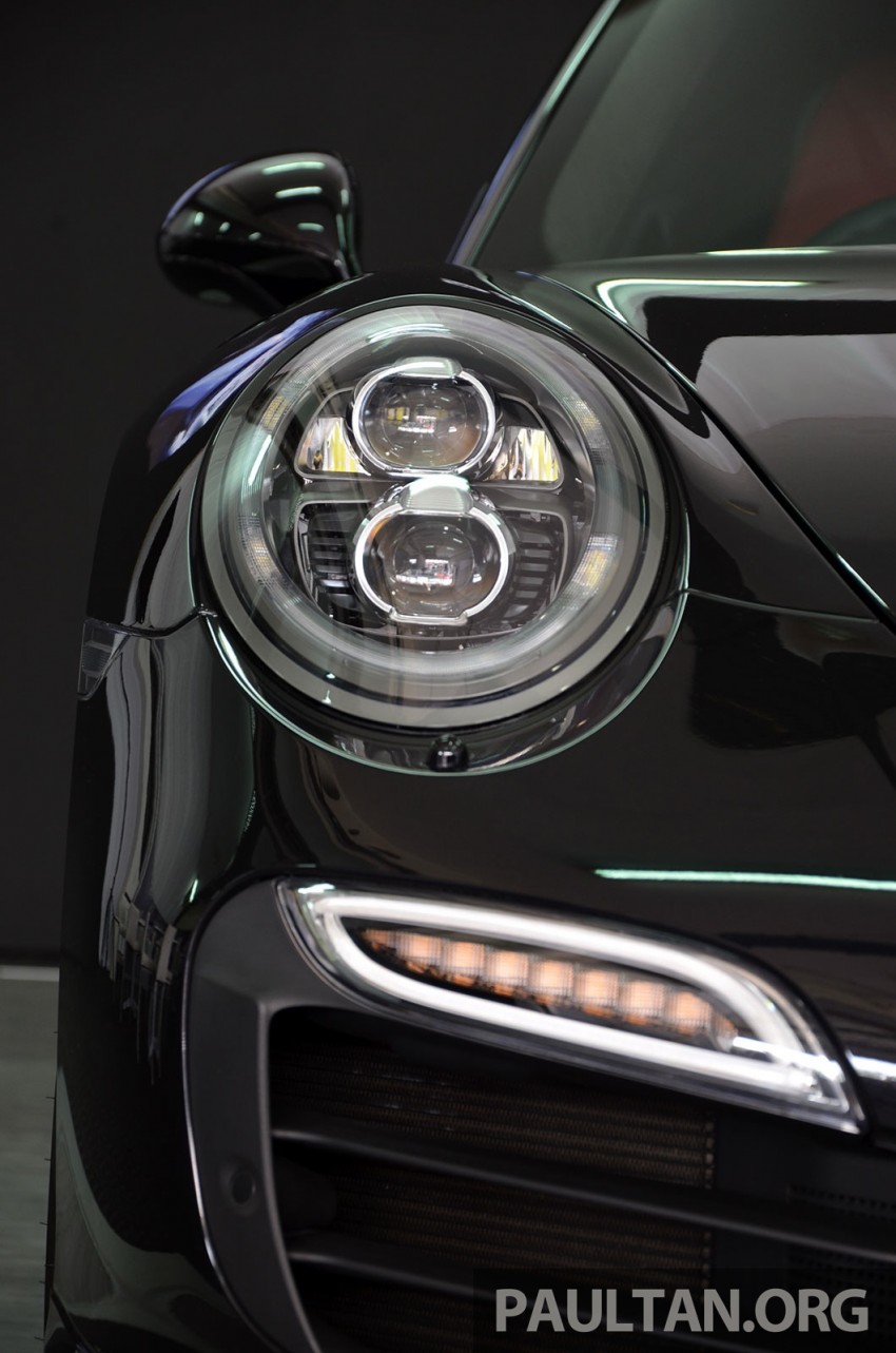 DRIVEN: Porsche 911 Turbo S – the mega 991 on track 244011