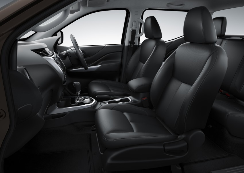 Nissan NP300 Navara unveiled in Thailand: 7spd auto! 253171