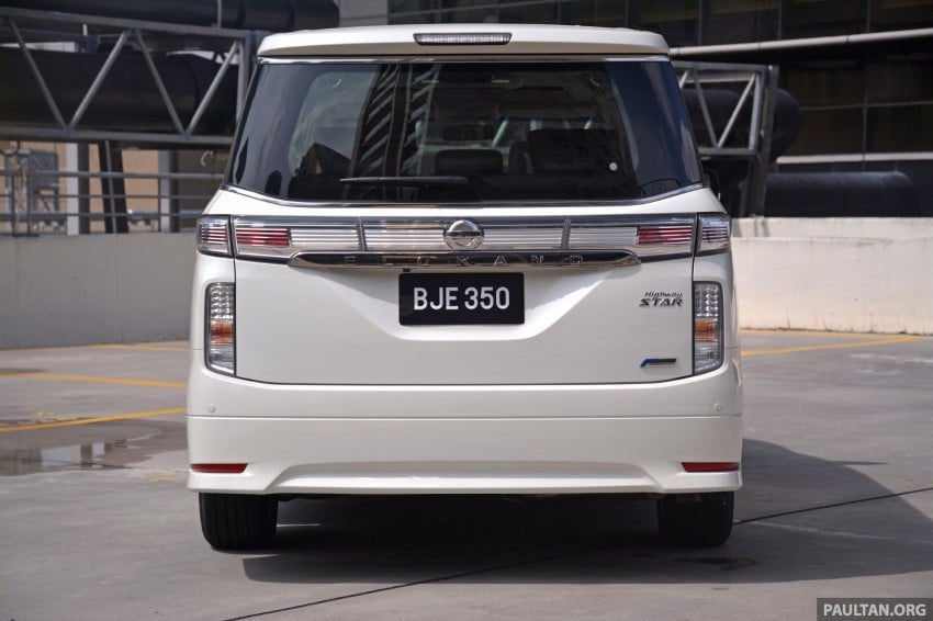 DRIVEN: 2014 Nissan Elgrand tested from every seat 255574