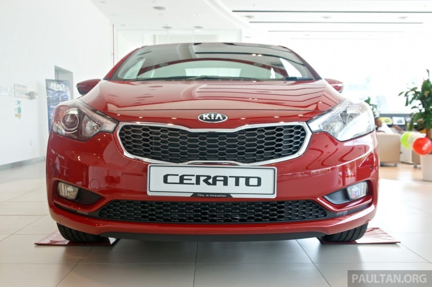 Kia Cerato 1.6 KX – new base model available, RM90k 257050