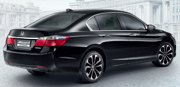 accord hybrid 02