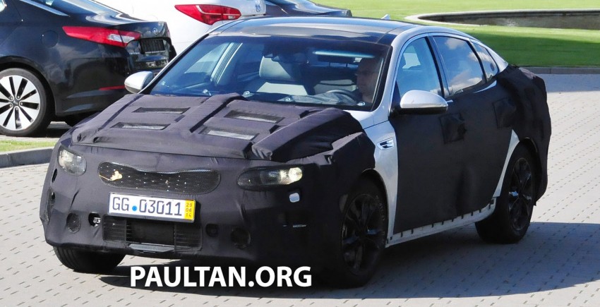 SPYSHOTS: Next-gen Kia Optima testing on track 268089