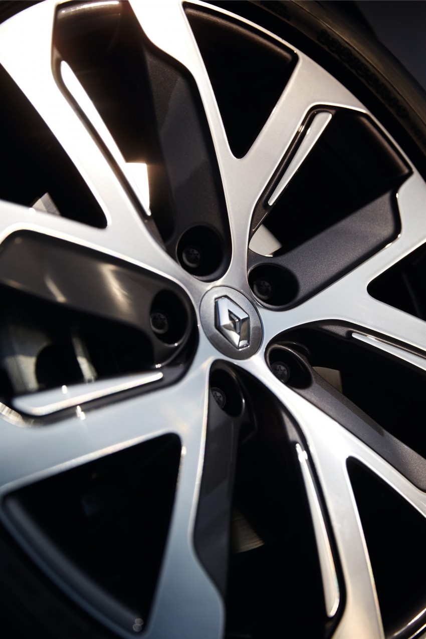 Renault Espace at Paris 2014 – full details and gallery of the fifth-generation MPV turned crossover 277603