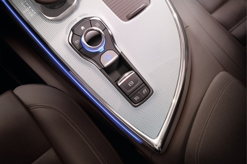 Renault Espace at Paris 2014 – full details and gallery of the fifth-generation MPV turned crossover 277622