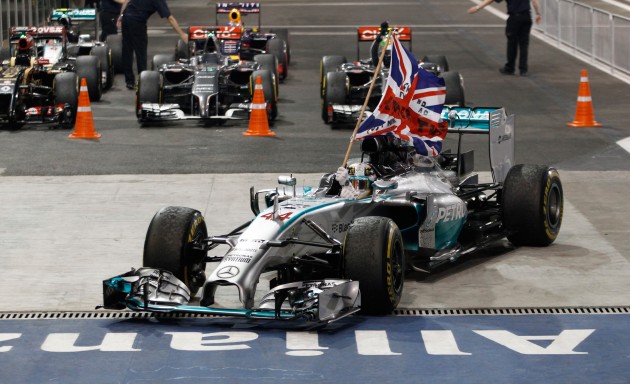 Lewis_Hamilton_F1_2014_Champion_17