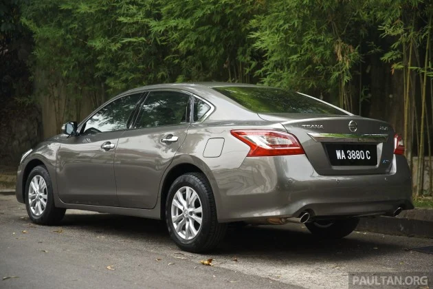 Nissan-Teana-2.0XL-15