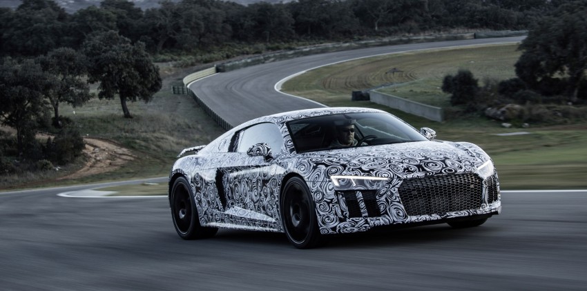 VIDEO: Audi R8 V10 Prototype driven around Ascari 312950