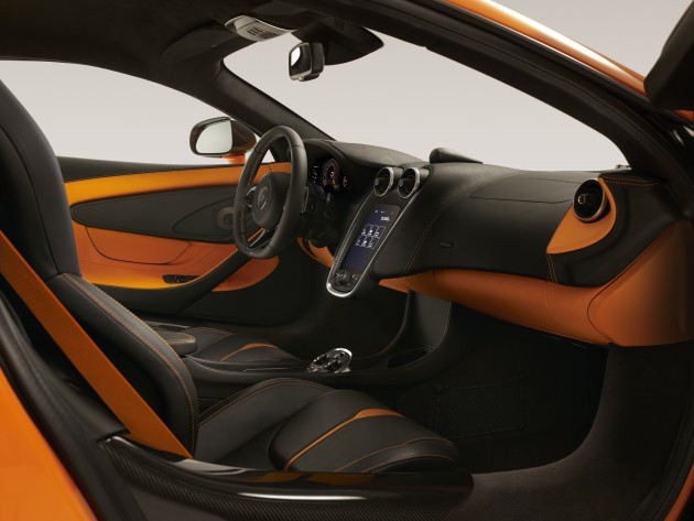 06_mclaren570s_nylaunch