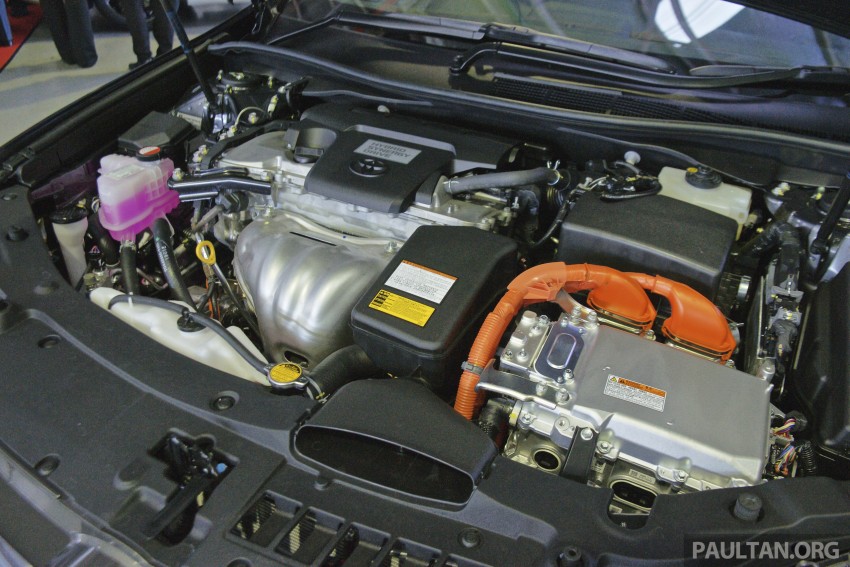 2015 Toyota Camry starts M’sian production, plant capable of 7k Camry Hybrids before exemptions expire 320657