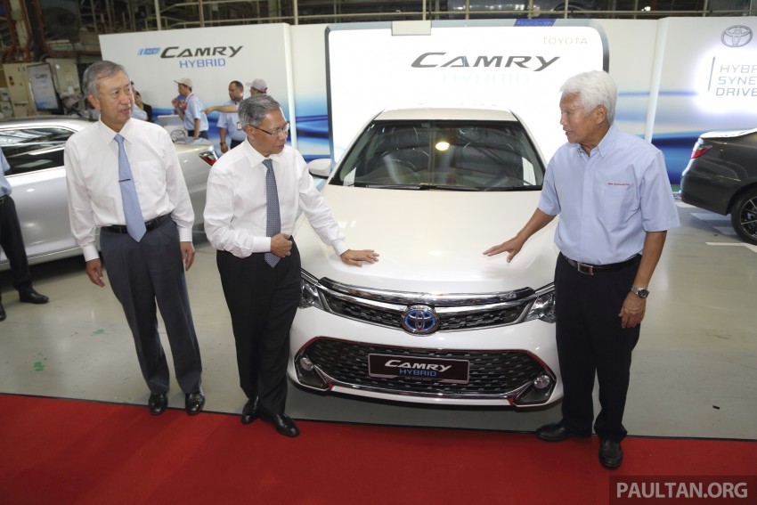 2015 Toyota Camry starts M’sian production, plant capable of 7k Camry Hybrids before exemptions expire 320674