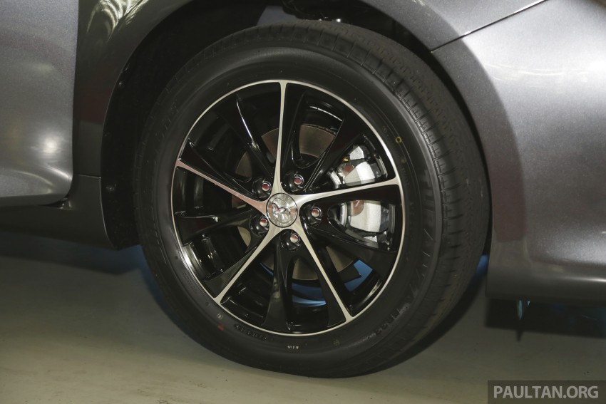 2015 Toyota Camry starts M’sian production, plant capable of 7k Camry Hybrids before exemptions expire 320707