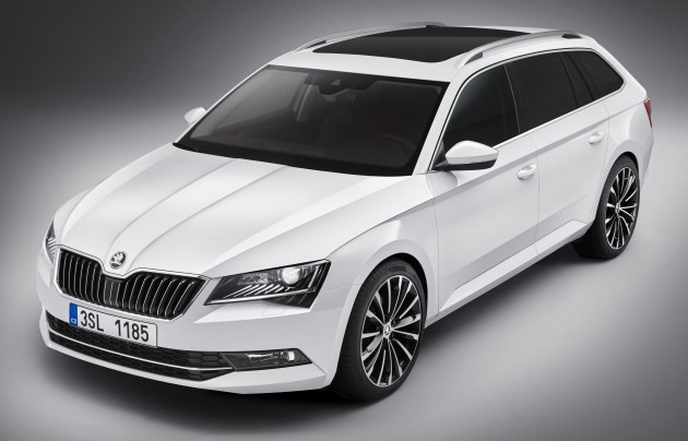 150526 SKODA Superb Combi 001