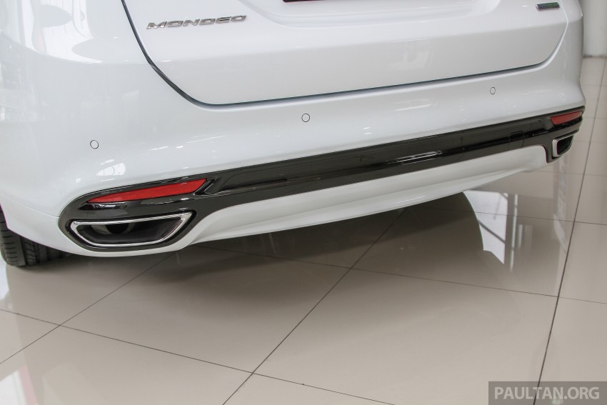GALLERY: 2015 Ford Mondeo in the showroom 337390