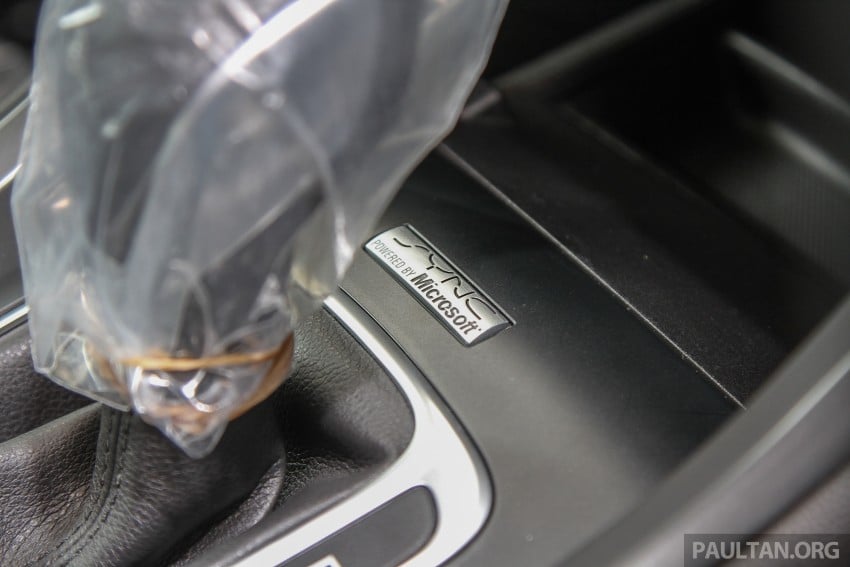 GALLERY: 2015 Ford Mondeo in the showroom 337414