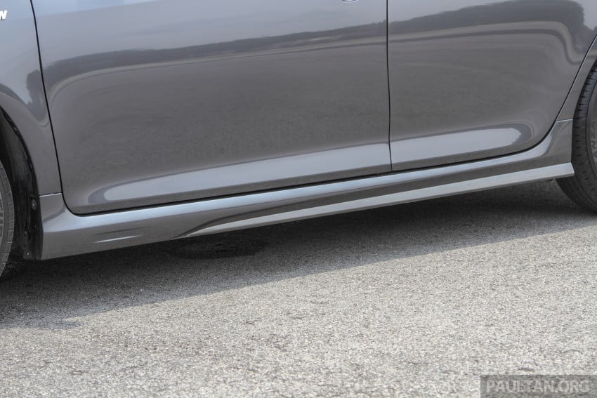 GALLERY: 2015 Toyota Camry – 2.0G or 2.5 Hybrid? 337945