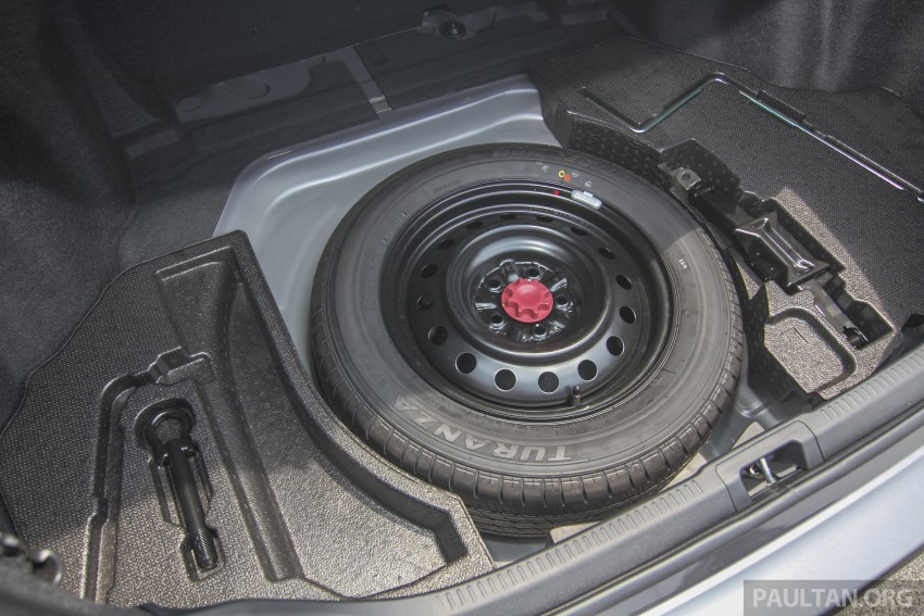 GALLERY: 2015 Toyota Camry – 2.0G or 2.5 Hybrid? 337991