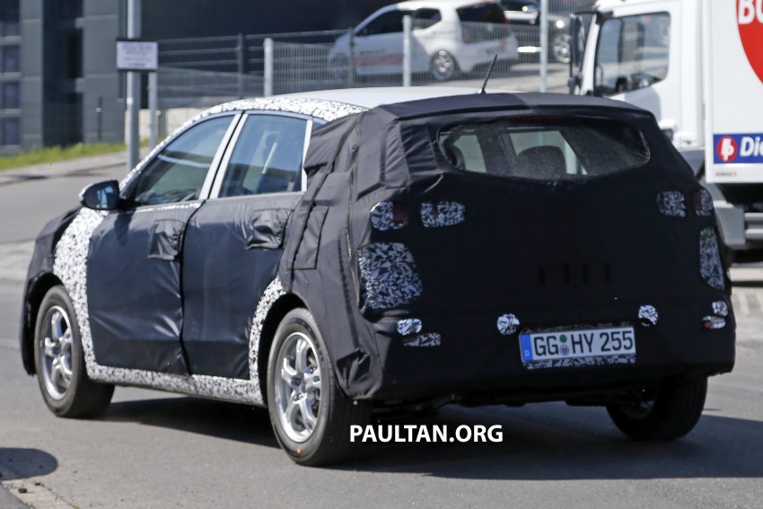 SPYSHOTS: Kia Niro B-segment SUV spotted testing 340923