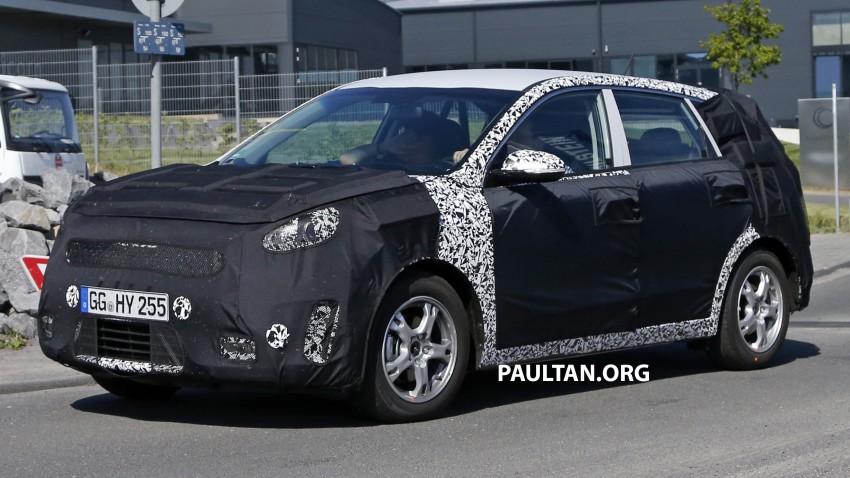 SPYSHOTS: Kia Niro B-segment SUV spotted testing 340914