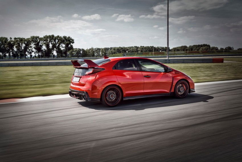 2015 Honda Civic Type R detailed for the Euro market 345846