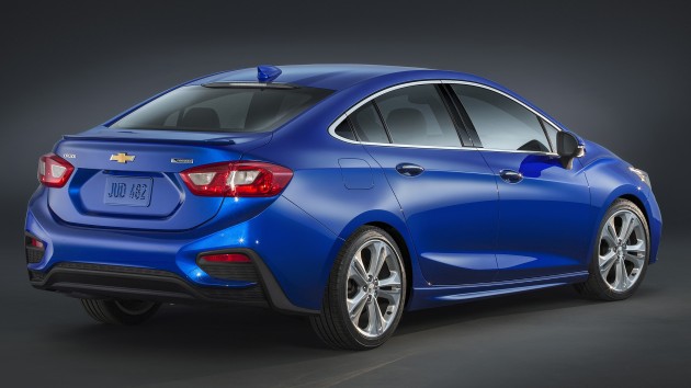 2016 Chevrolet Cruze rear 3/4