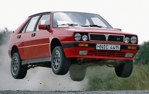 lancia delta hf integrale 16v