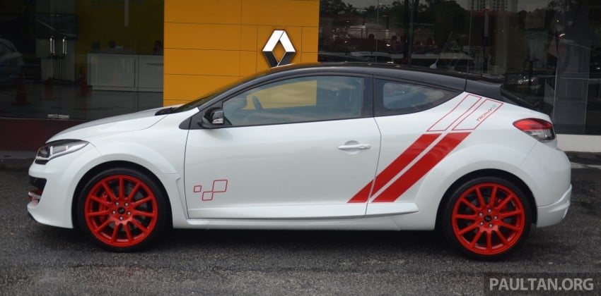 Renault Megane RS 275 Trophy-R launched in Malaysia – only 10 units, priced at RM300,000 each 369385