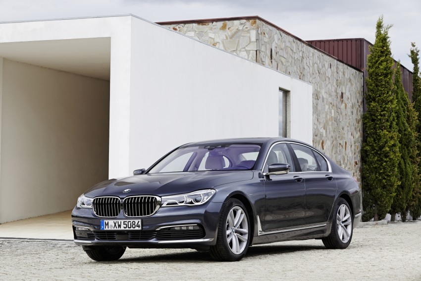 MEGA GALLERY: G11 BMW 7 Series in detail 372432