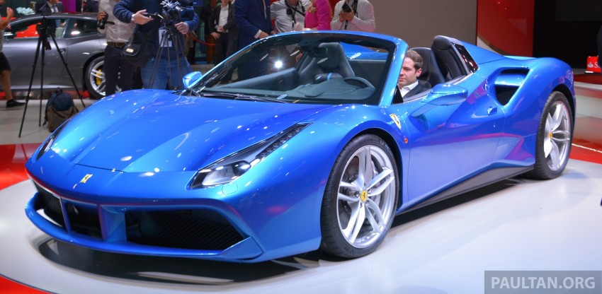 Frankfurt 2015: Ferrari 488 Spider makes public debut 381449