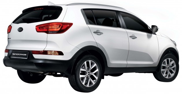 Sportage-2WD-rear side view