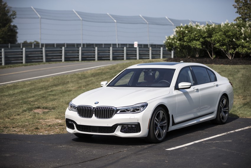 MEGA GALLERY: G11 BMW 7 Series in detail 391597