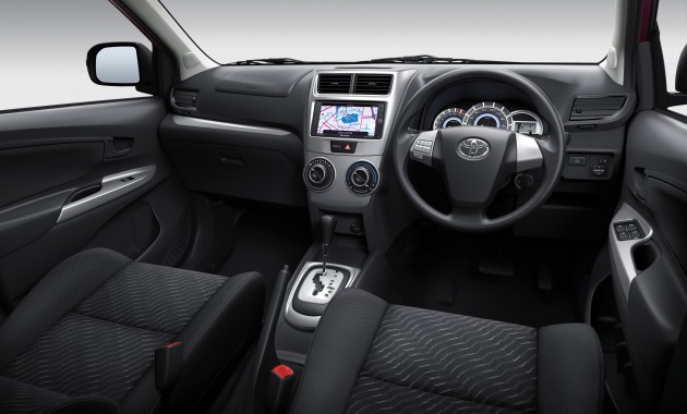 Toyota_Avanza_facelift_1.5S_02