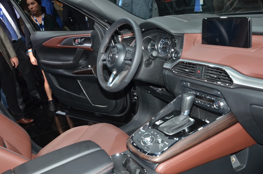 2017 Mazda CX-9 – 7-seat SUV, 2.5L SkyActiv turbo 411083