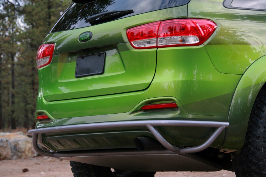 Kia exhibits six American-inspired concepts at SEMA 402611