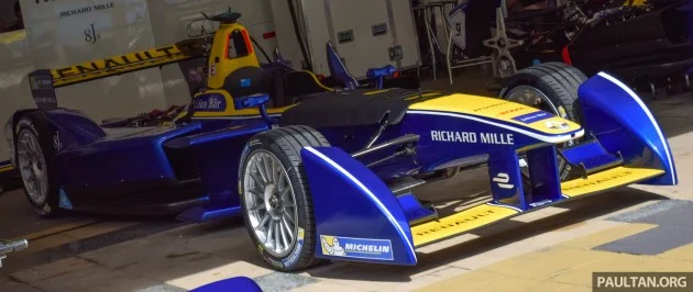 renault-e-dams-formula-e-racer