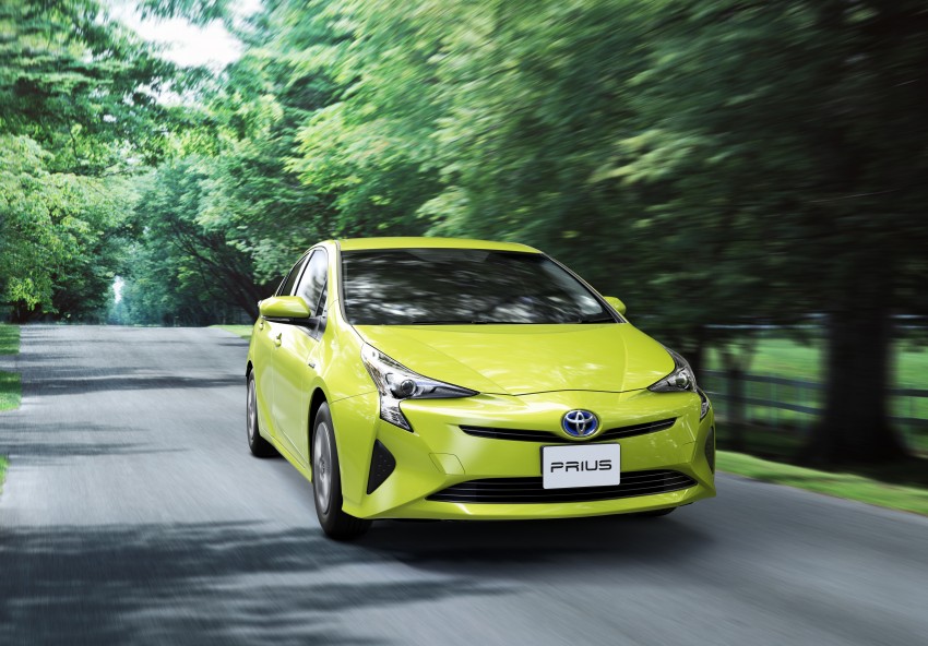 2016 Toyota Prius goes on sale in Japan – 40.8 km/l! 418040