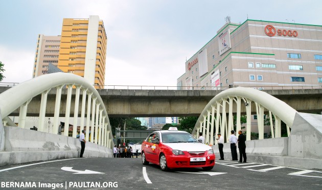 Sungai-Gombak-Bridge-2