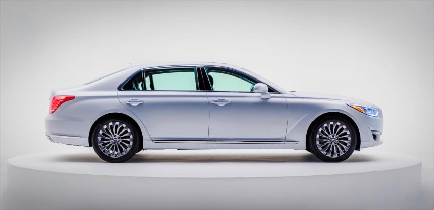 Genesis G90 flagship makes North American debut 427753