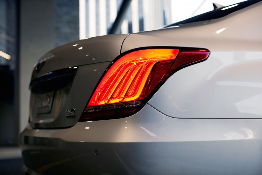 Genesis G90 flagship makes North American debut 427803