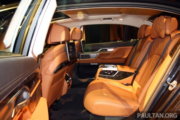 G11 BMW 730Li Launch 38