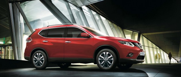 Nissan_Xtrail_red_BM